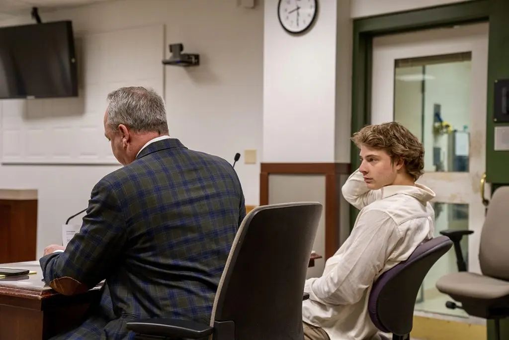 Desestimación de cargos para estudiante de Carthage College