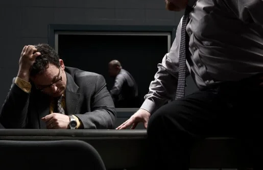 Por qué nunca debes hablar con la policía